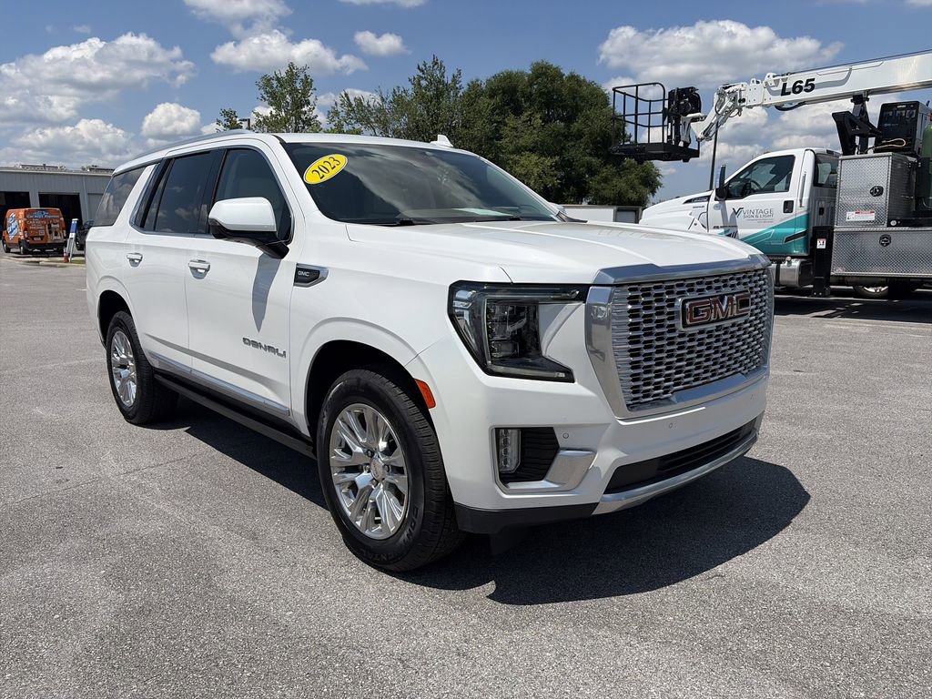 Used 2023 GMC Yukon Denali AWD/4WD image 9