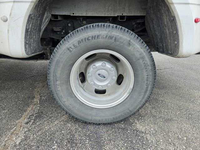 Certified 2024 Ford F350 XLT w/ 360-Degree Camera Package image 10