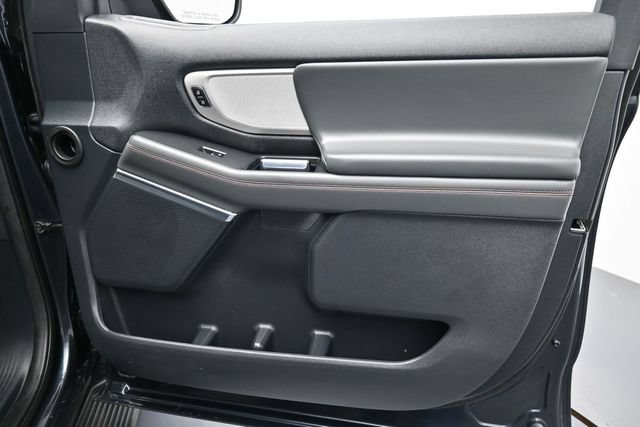 Certified 2025 Ford Expedition Active AWD/4WD image 35