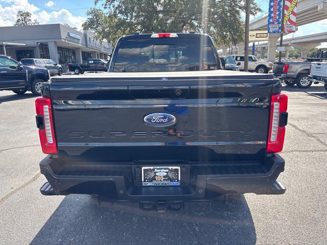 Certified 2024 Ford F250 Lariat w/ Lariat Ultimate Package AWD/4WD image 8