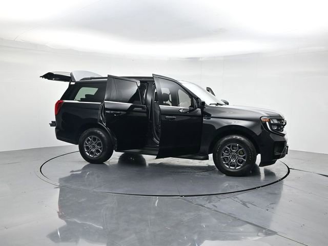 Certified 2025 Ford Expedition Active image 51