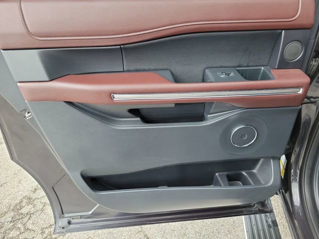 Certified 2024 Ford Expedition Max Limited AWD/4WD image 6