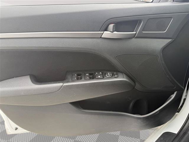 Used 2018 Hyundai Elantra SEL w/ Cargo Package FWD image 16