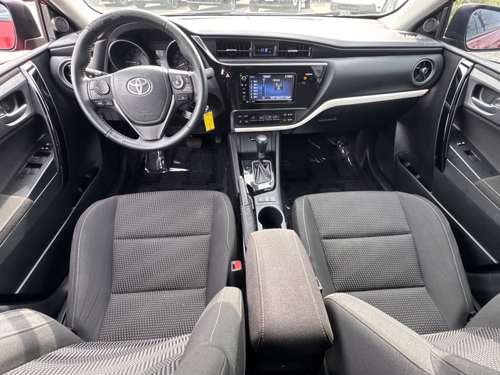 Used 2017 Toyota Corolla iM image 27