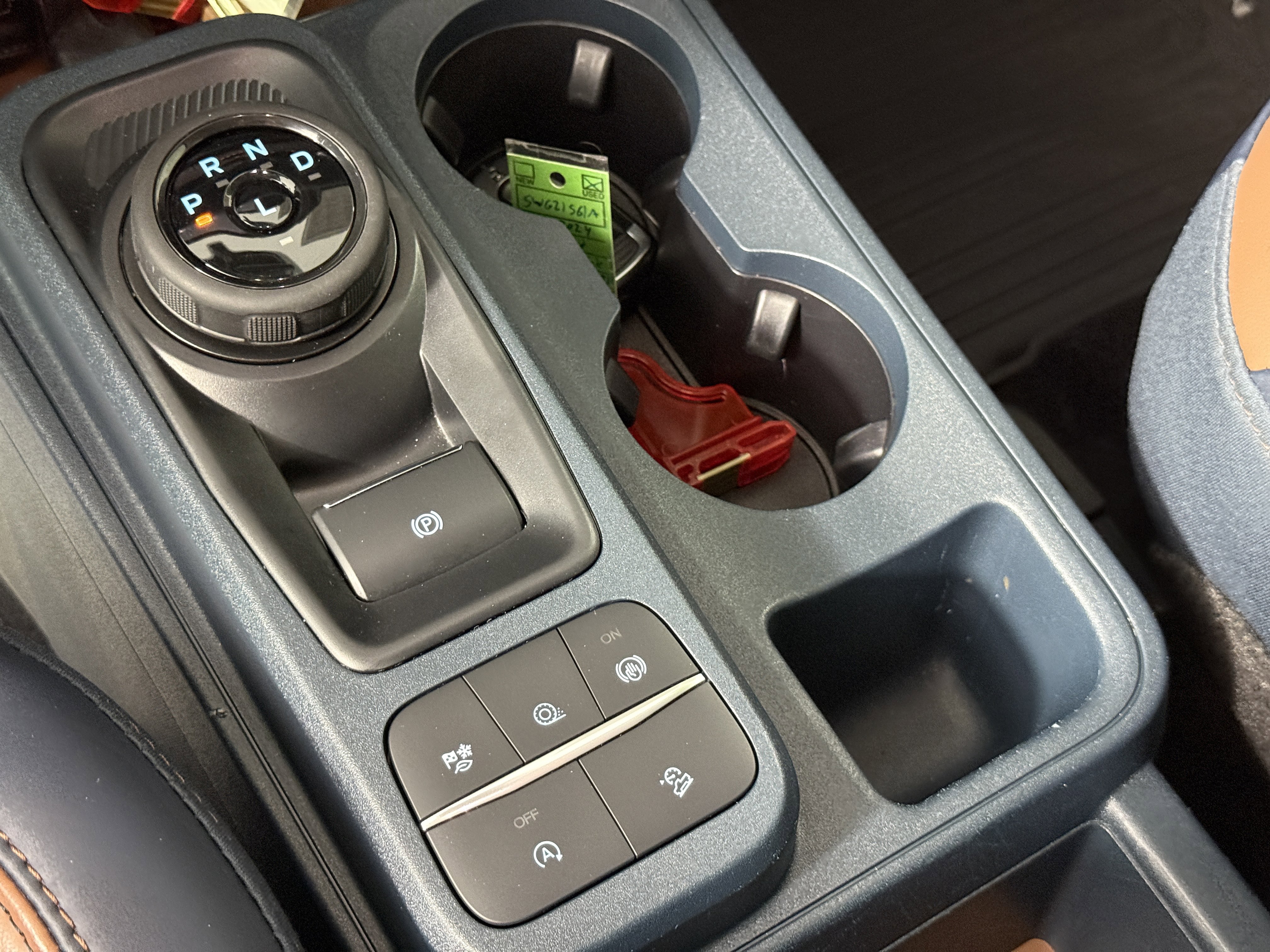 Certified 2024 Ford Maverick Lariat w/ FX4 Off-Road Package image 23