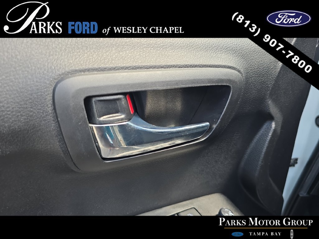 Used 2022 Toyota Tacoma TRD Off-Road AWD/4WD image 17