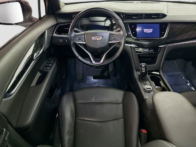 Used 2023 Cadillac XT6 Premium Luxury AWD/4WD image 10