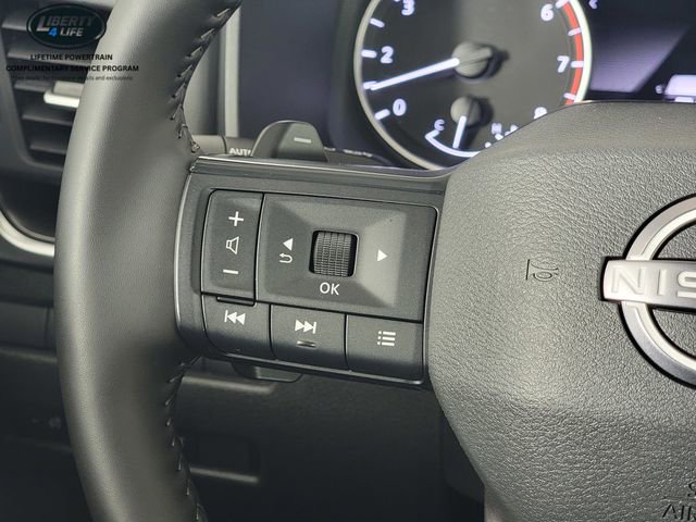 Used 2026 Nissan Rogue SV FWD image 29