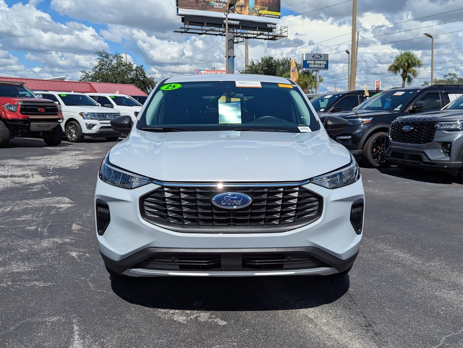 Certified 2025 Ford Escape Active FWD image 3