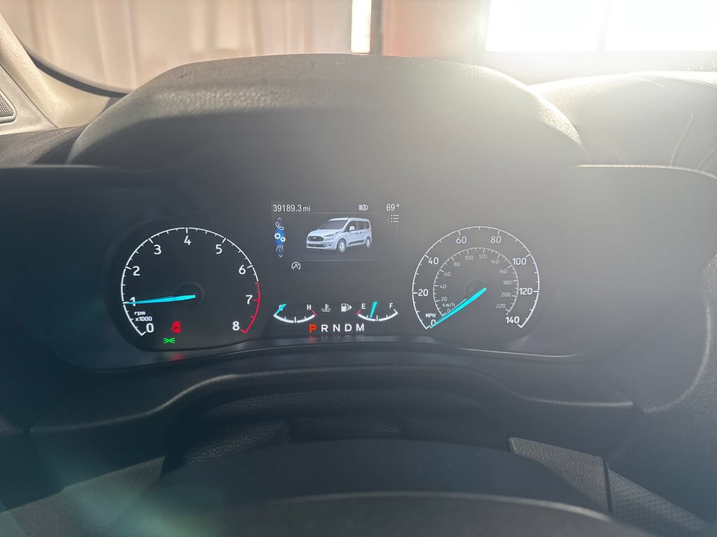 Certified 2022 Ford Transit Connect XLT FWD image 18