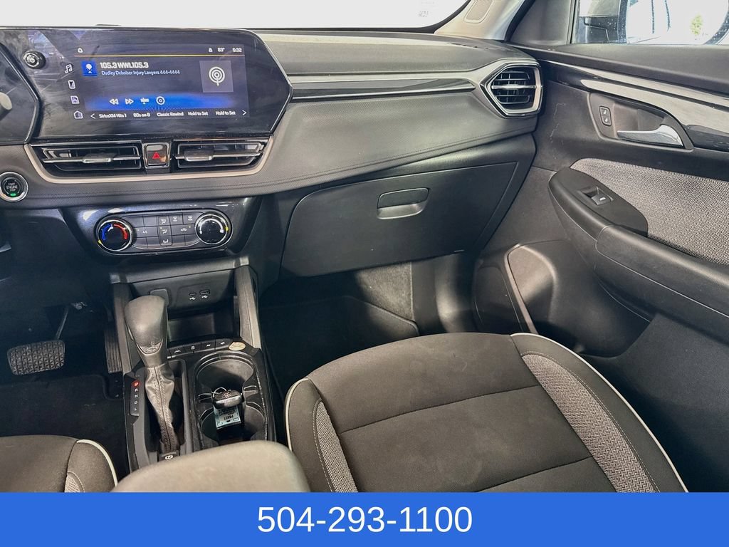 Used 2025 Chevrolet TrailBlazer LT FWD image 23