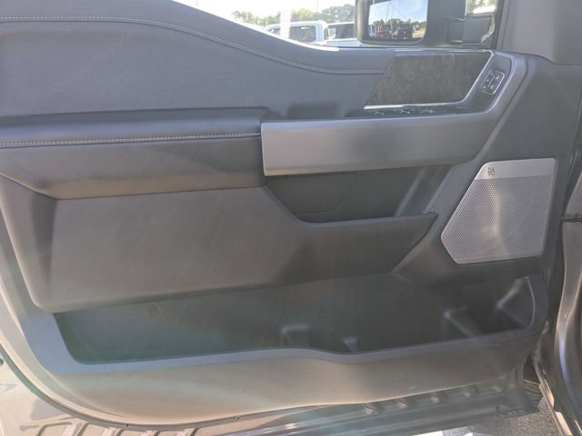 Certified 2024 Ford F250 Lariat w/ Lariat Ultimate Package AWD/4WD image 8