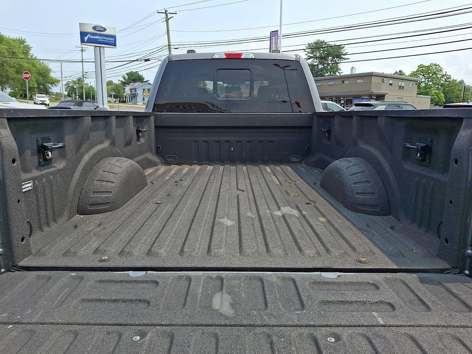Certified 2022 Ford F250 XLT w/ XLT Premium Package AWD/4WD image 28