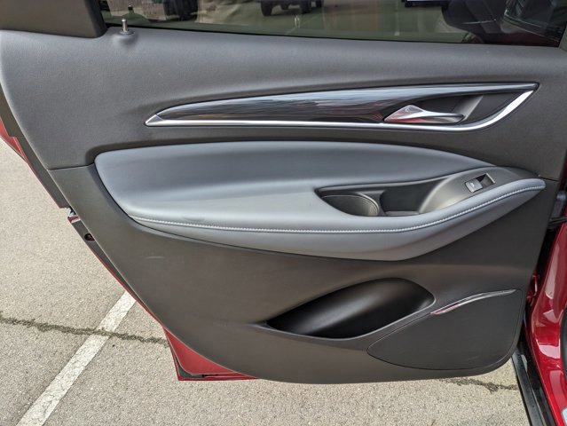 Used 2024 Buick Enclave Essence w/ Experience Buick Package image 32