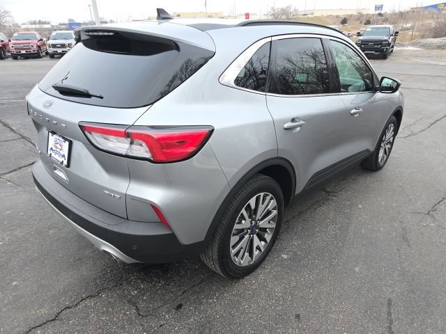 Certified 2022 Ford Escape Titanium AWD/4WD image 4