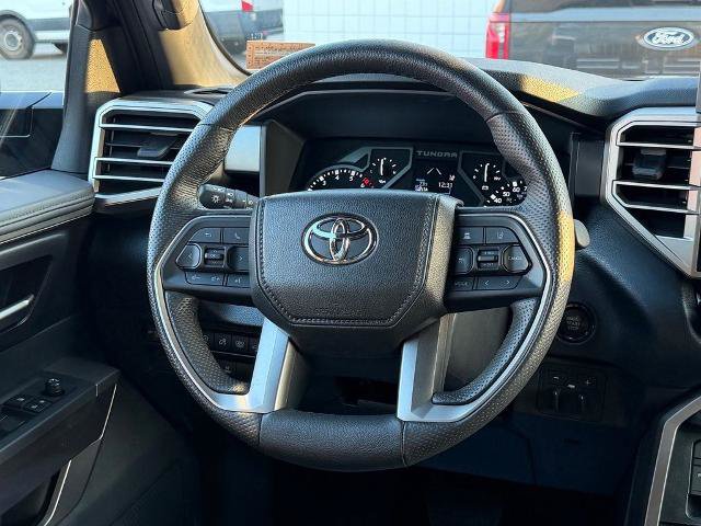 Used 2025 Toyota Tundra SR5 w/ SR5 Premium Package AWD/4WD image 18