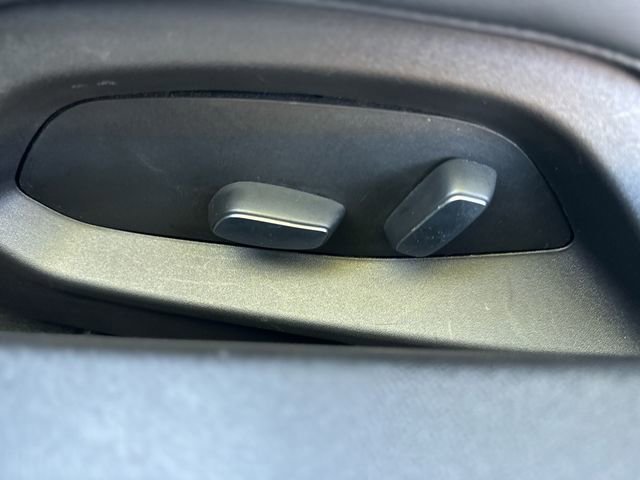 Used 2021 Chevrolet Corvette Stingray Convertible w/ 1LT image 13