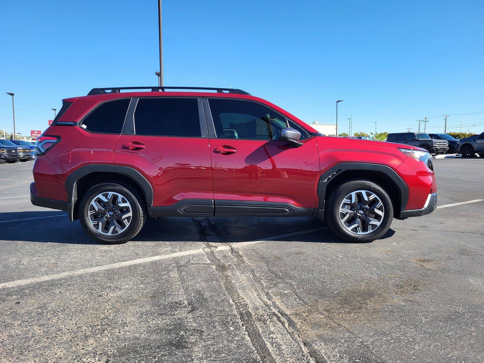 Used 2026 Subaru Forester Premium AWD/4WD image 5