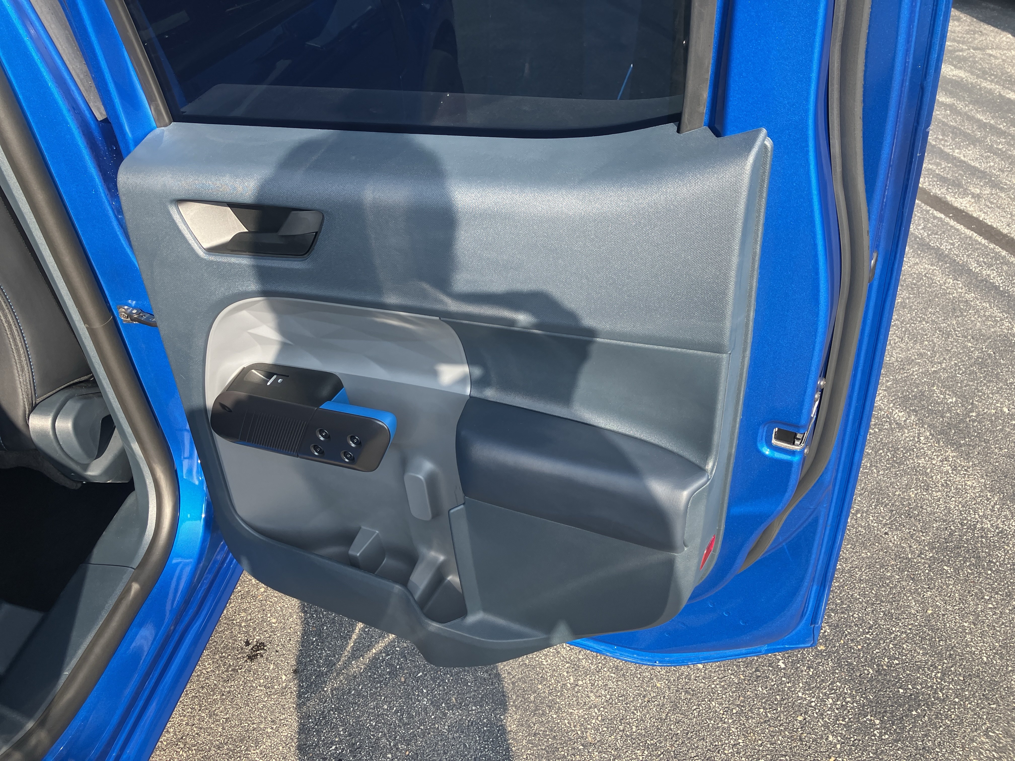 Certified 2025 Ford Maverick Lobo AWD/4WD image 11