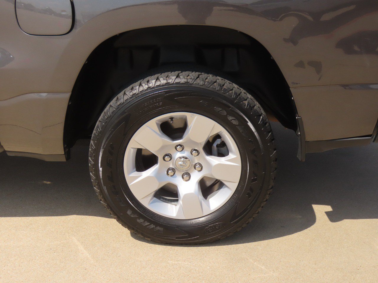 Used 2023 RAM 1500 Big Horn AWD/4WD image 17