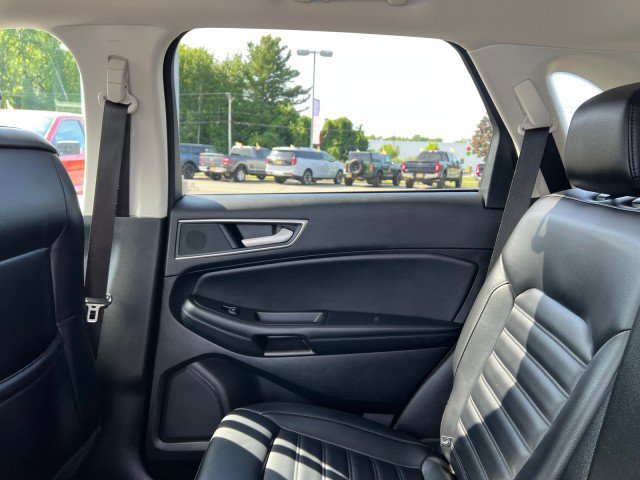 Certified 2024 Ford Edge SEL AWD/4WD image 27