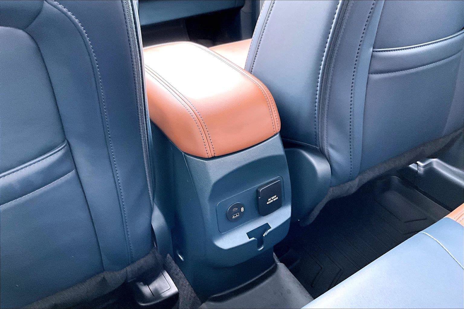 Certified 2024 Ford Maverick Lariat AWD/4WD image 32