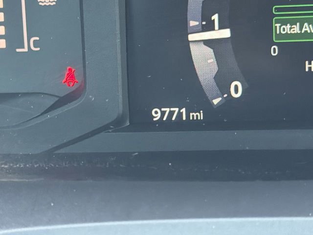 Used 2025 Toyota Tacoma SR5 AWD/4WD image 14