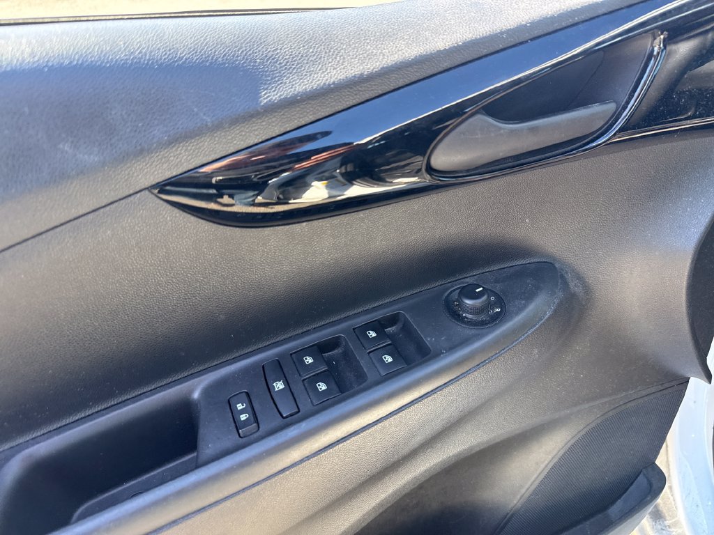 Used 2021 Chevrolet Spark LT w/ Spark Special Edition FWD image 19