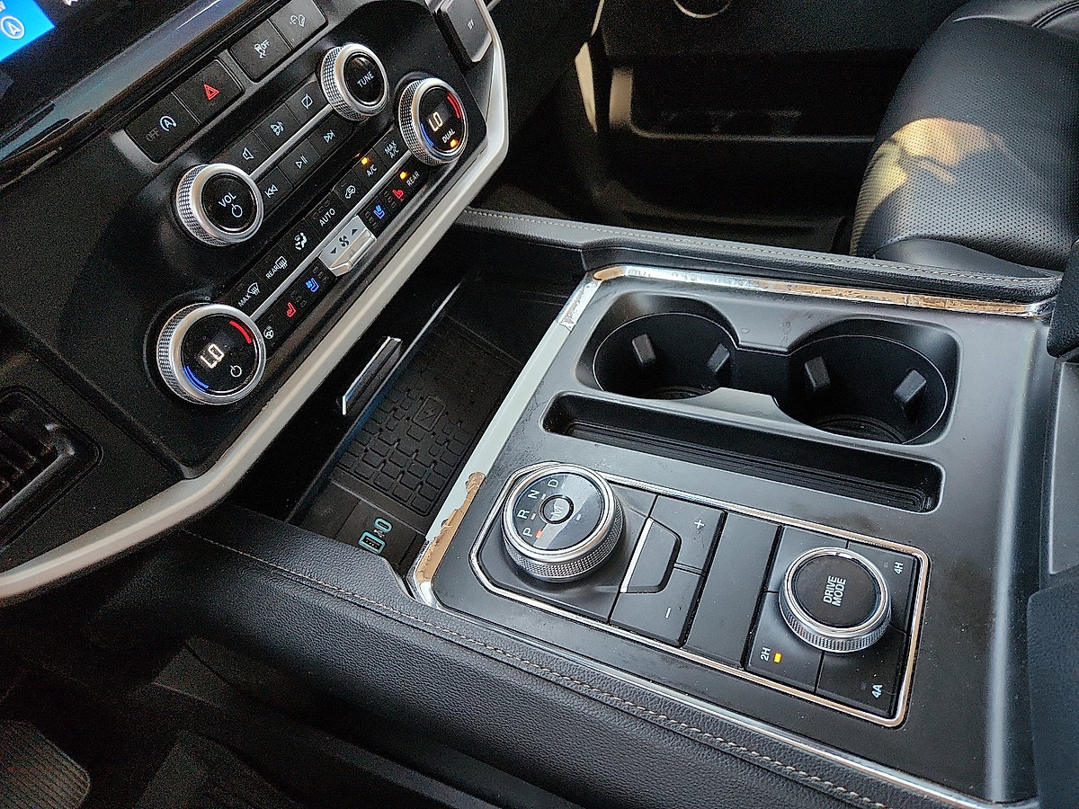 Certified 2023 Ford Expedition XLT AWD/4WD image 11