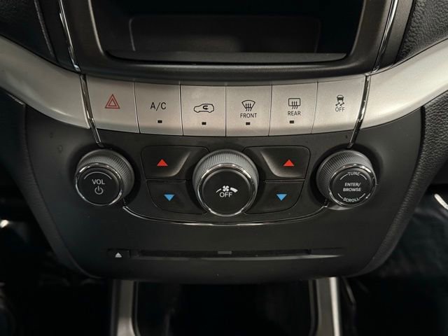 Used 2018 Dodge Journey SXT w/ Connectivity Group image 26