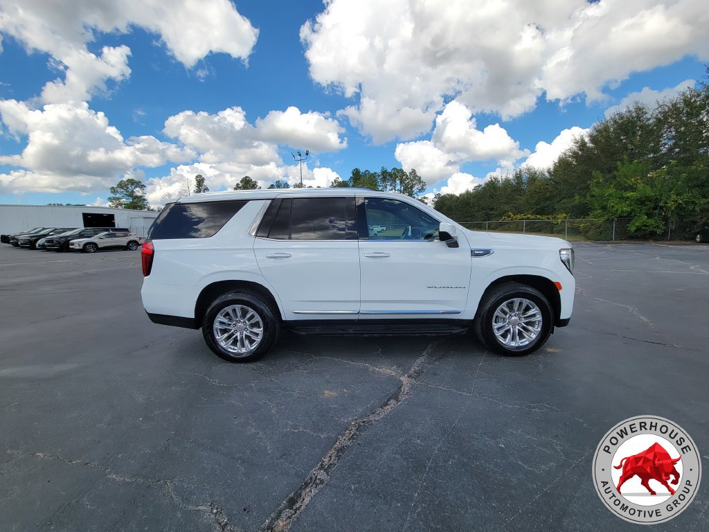 Used 2024 GMC Yukon SLT AWD/4WD image 8