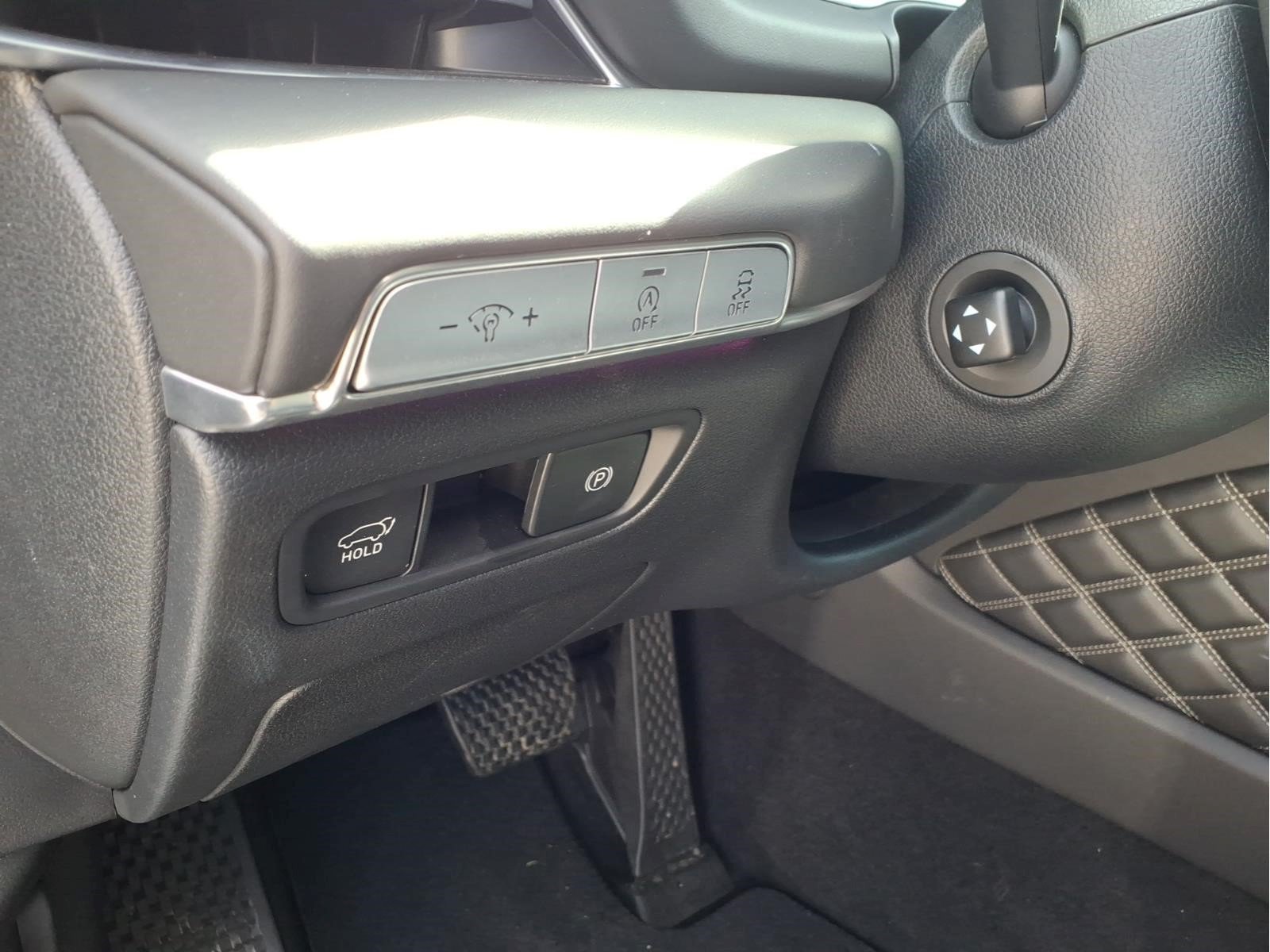 Used 2023 Genesis GV80 3.5T w/ Cargo Package AWD/4WD image 29