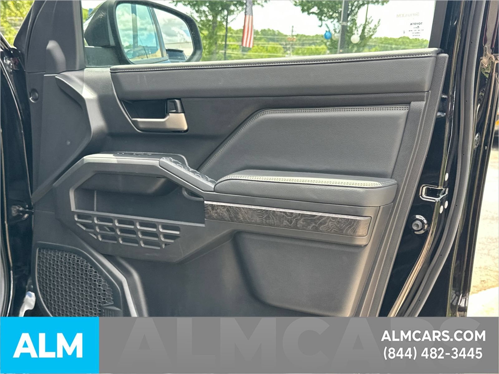 Used 2024 Toyota Tacoma Limited AWD/4WD image 16