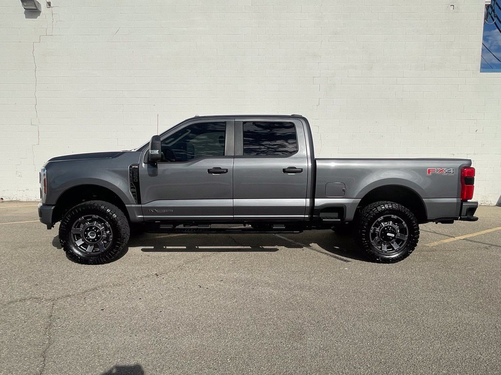 Certified 2025 Ford F250 XL w/ STX Appearance Package AWD/4WD image 3
