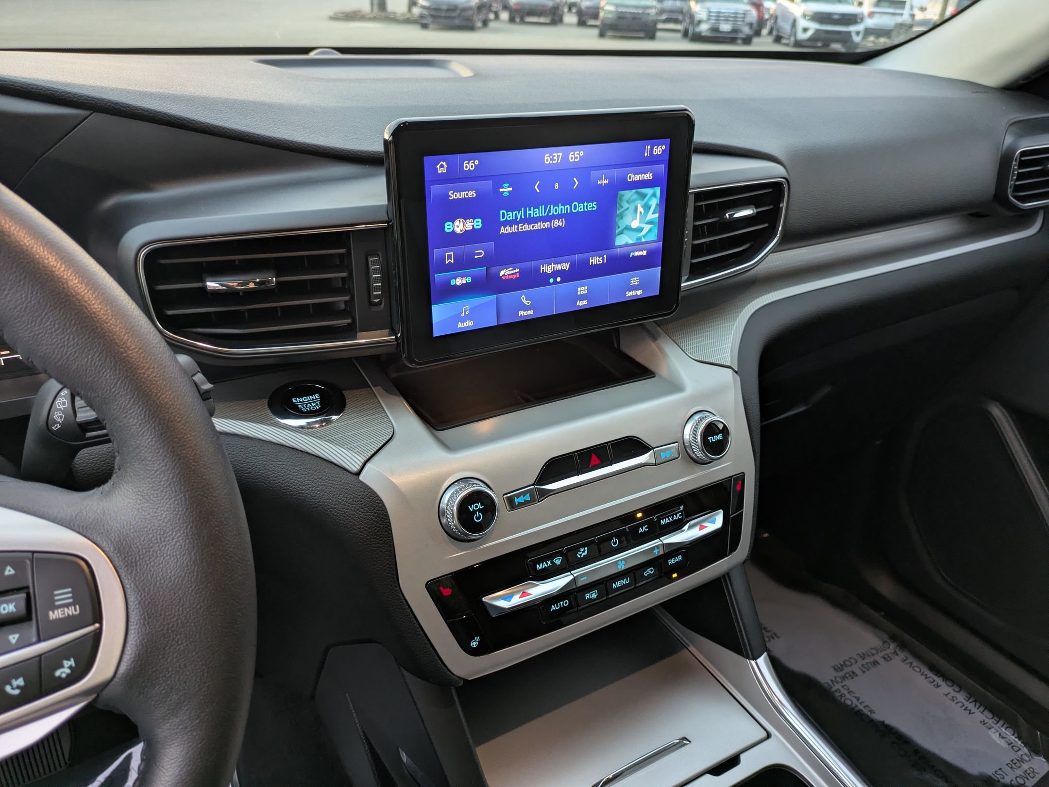 Certified 2024 Ford Explorer XLT w/ Equipment Group 202A image 19