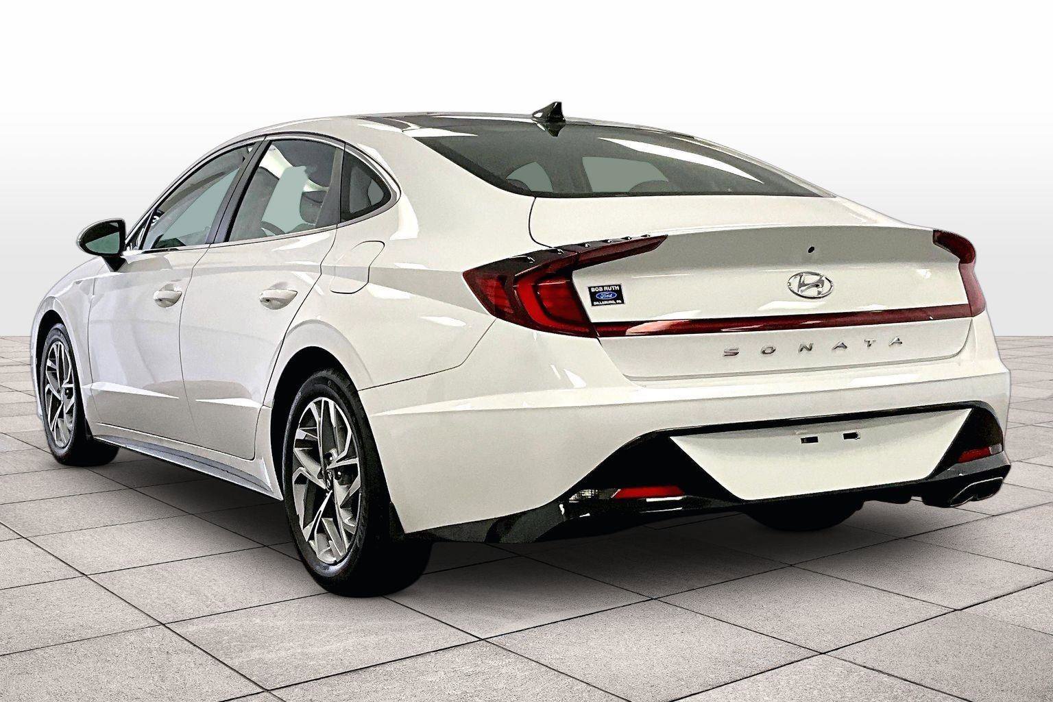 Used 2021 Hyundai Sonata SEL w/ Convenience Package image 10