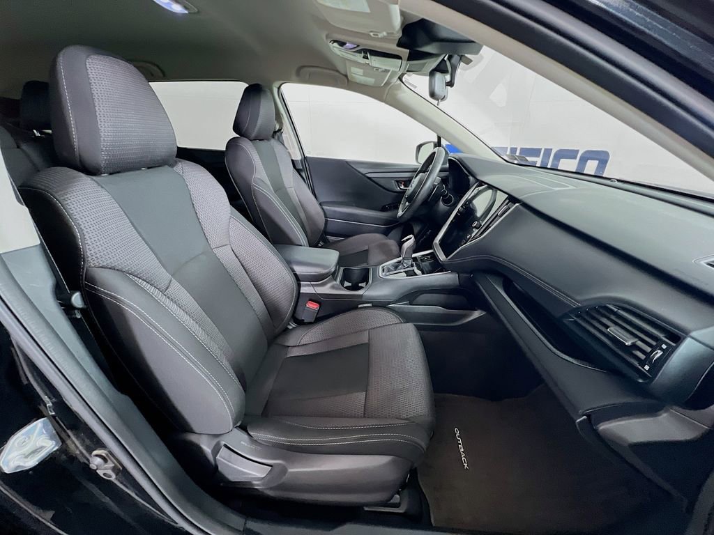 Used 2023 Subaru Outback Premium AWD/4WD image 28