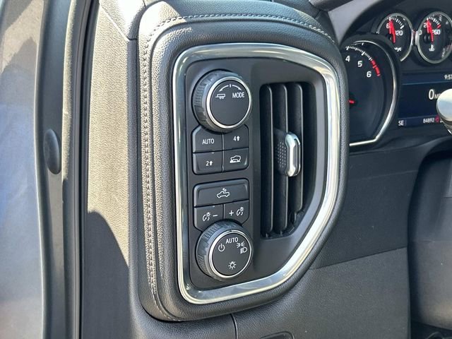 Used 2021 Chevrolet Silverado 1500 LT image 31