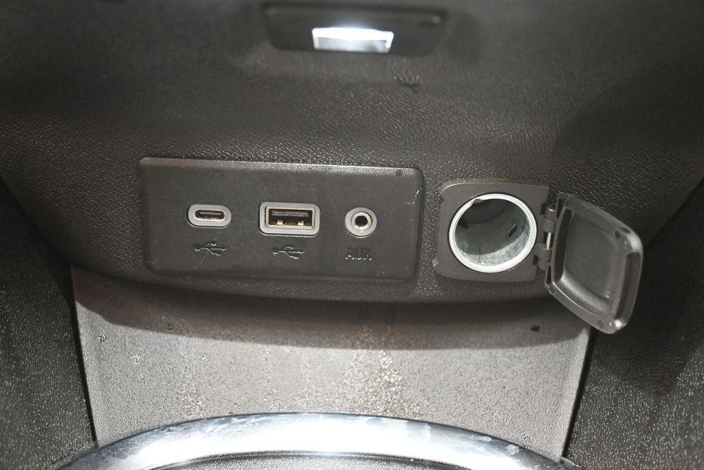 Used 2024 Chevrolet Malibu LT FWD image 14