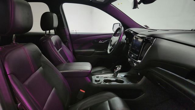 Used 2022 Chevrolet Traverse RS image 23