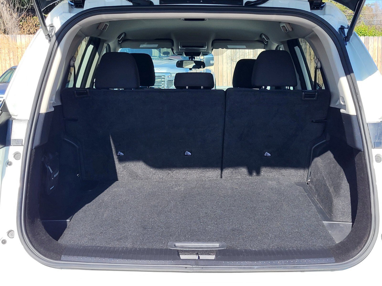 Used 2024 Nissan Rogue S image 30