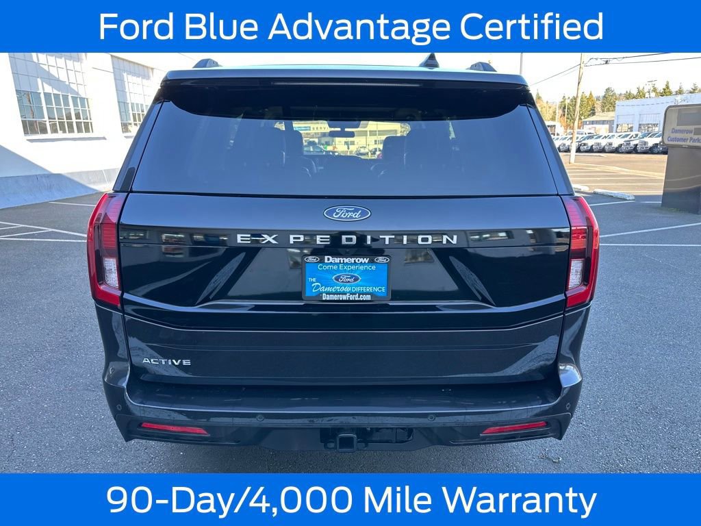 Certified 2025 Ford Expedition Active image 5