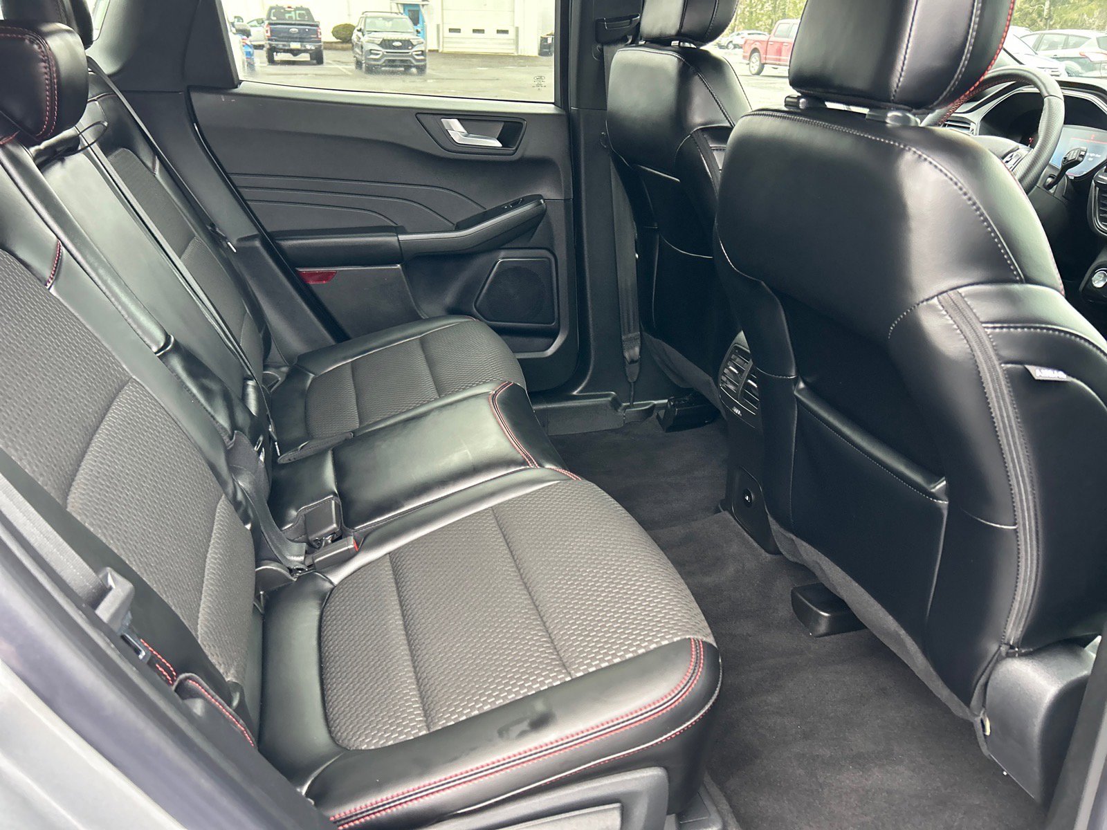 Certified 2024 Ford Escape ST-Line Select w/ Tech Pack #1 image 19