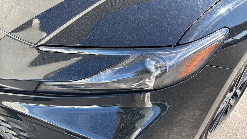 Used 2026 Toyota Camry SE w/ Convenience Package FWD image 6