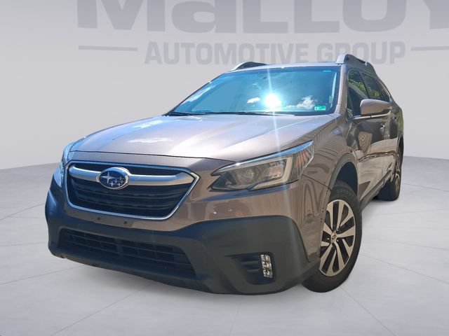 Used 2022 Subaru Outback Premium AWD/4WD image 1