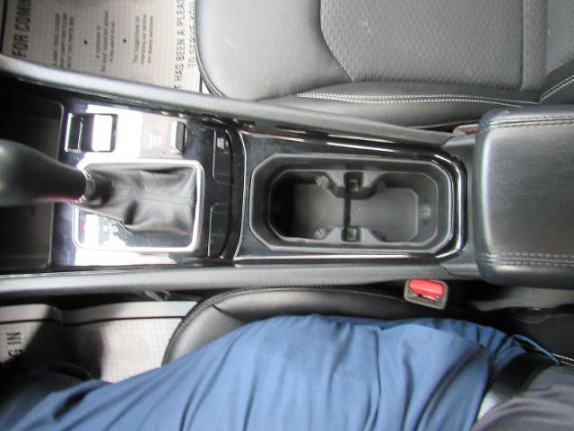 Used 2023 Jeep Compass Latitude w/ Convenience Group AWD/4WD image 14