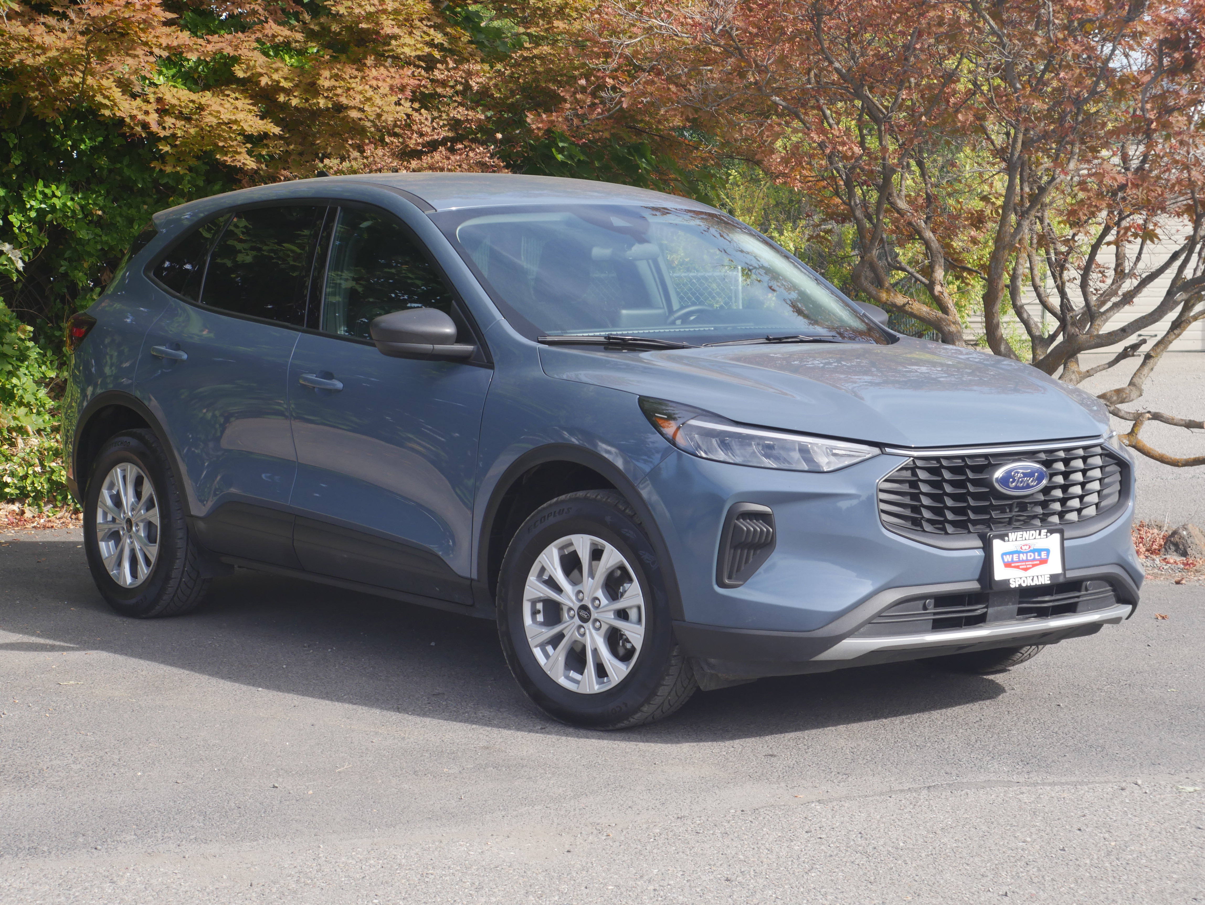 Certified 2025 Ford Escape Active AWD/4WD image 27
