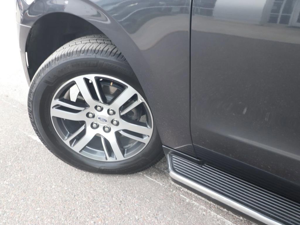 Certified 2023 Ford Expedition Max Limited image 9