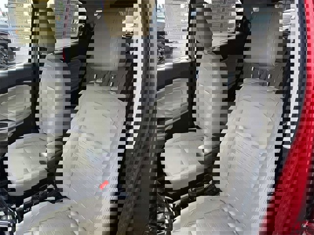 Certified 2019 Ford EcoSport Titanium image 12