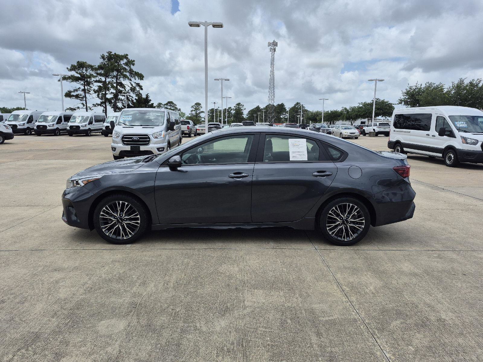 Used 2024 Kia Forte GT-Line FWD image 2